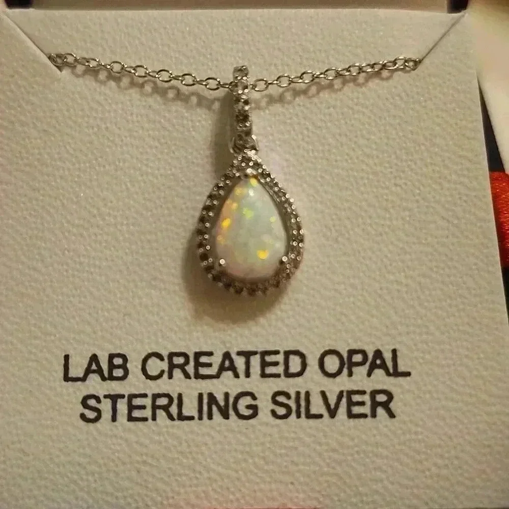 Lab created OPAL and STERLING SILVER NEAKLACE - Picture 1 of 3